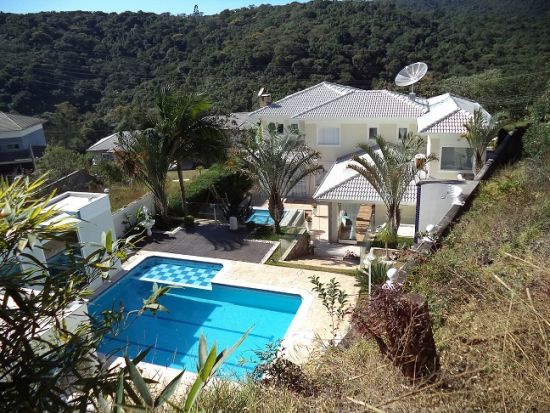 Casa em Condomínio Fechado venda Suiça da Cantareira - Referência 13618